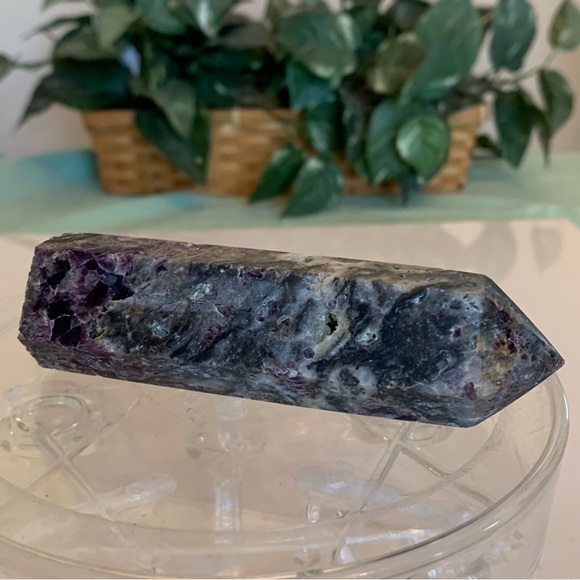 4.5" Purple Fluorite Sphalerite Crystal Tower Chakra Healing Auric Body Grounds - Picture 12 of 13